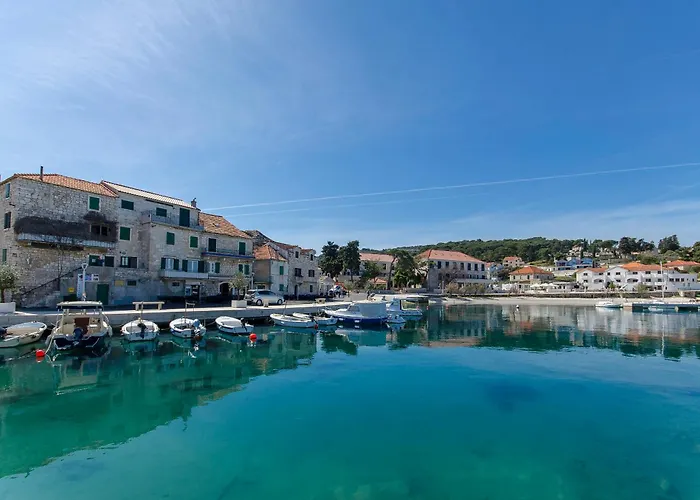 Brane Постира