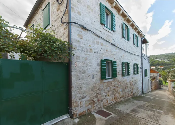Apartman Brane Postira